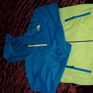 Kids sz6 The North Face windbreaker